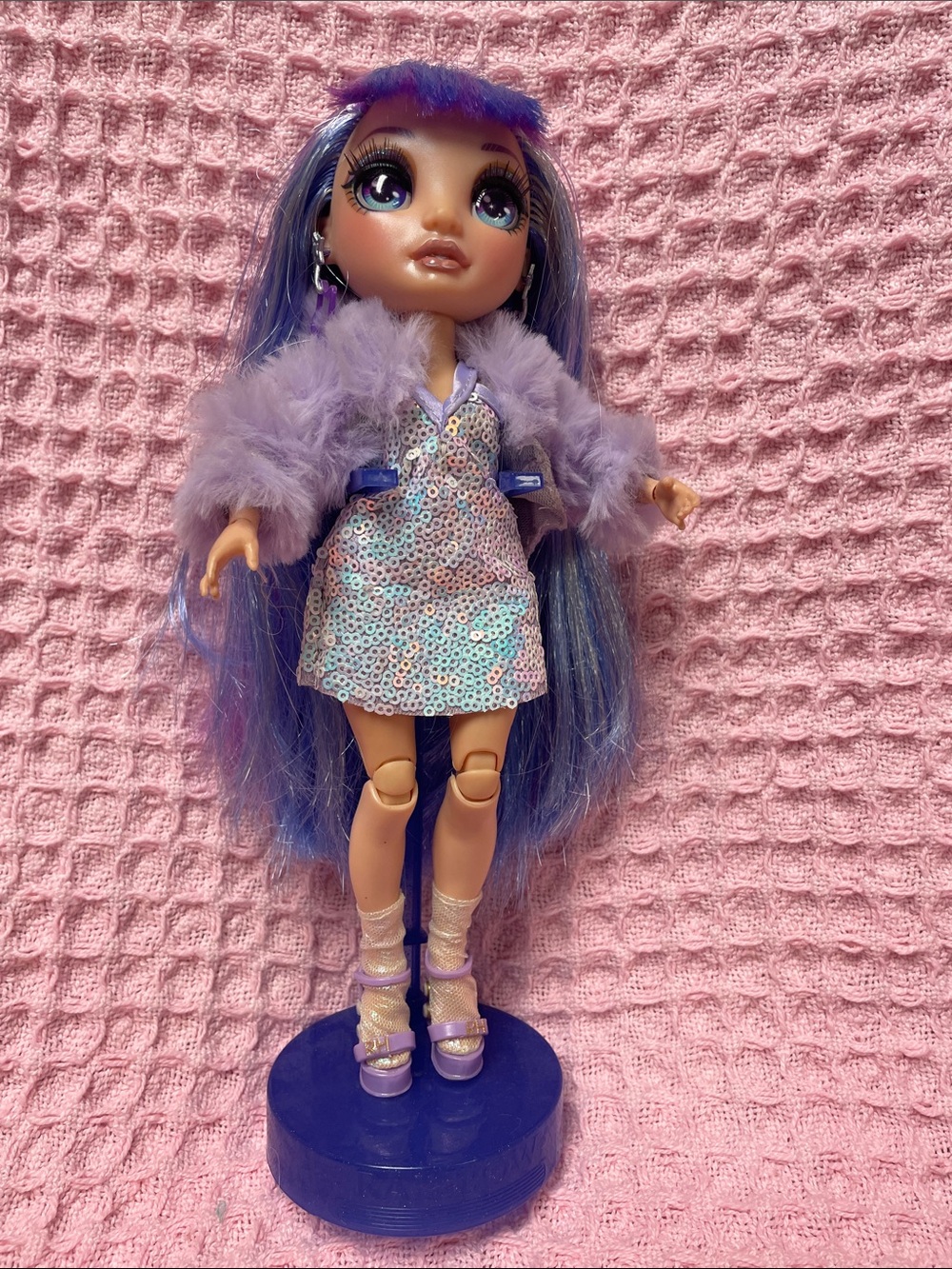 Rainbow High -  Violet Willow Doll with Long Purple Hair and purple clothing.